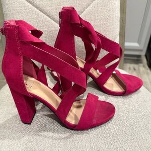 Beautiful Pink Heels 🔥🔥